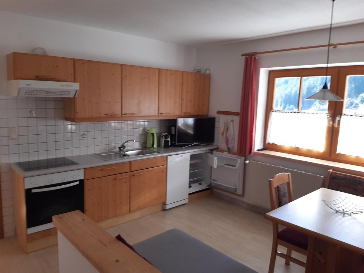 Alpenhaus Christian Apartment Нойщифт им Щубайтал Екстериор снимка