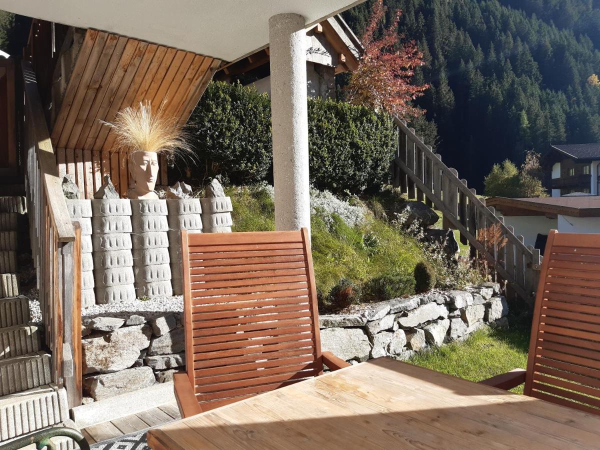 Alpenhaus Christian Apartment Нойщифт им Щубайтал Екстериор снимка